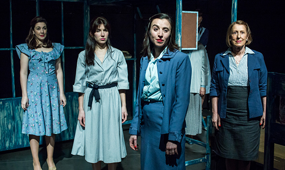 Mis tres hermanas. Sombra y reflejo 1